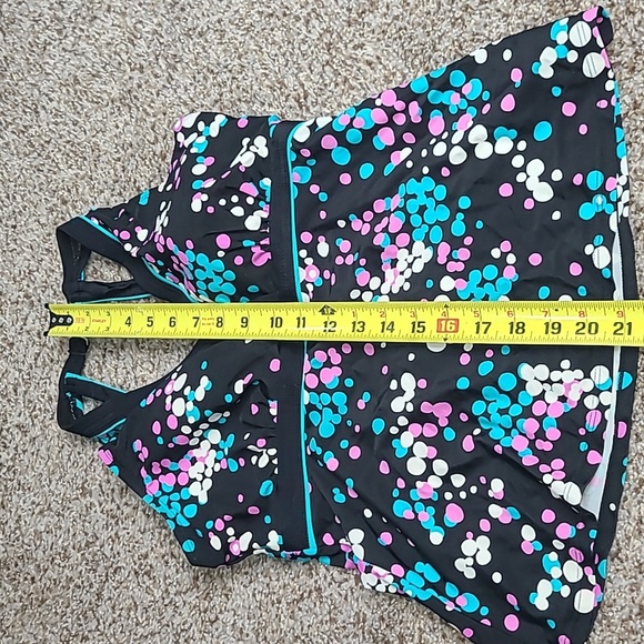 Catalina Swim Top - Picture 4 of 7